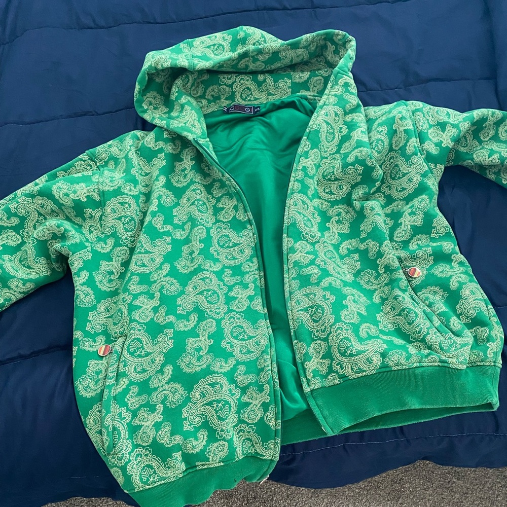 Green Coogi sweatshirt paisley